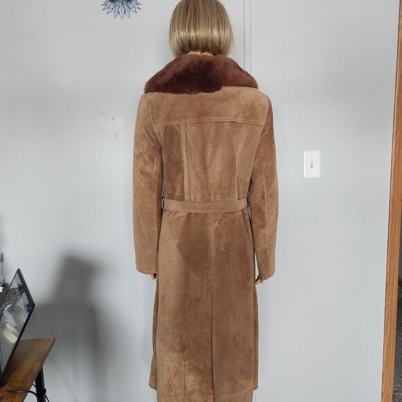 #721 XS vintage suede/ lamb fur coat - Picture 2 of 5